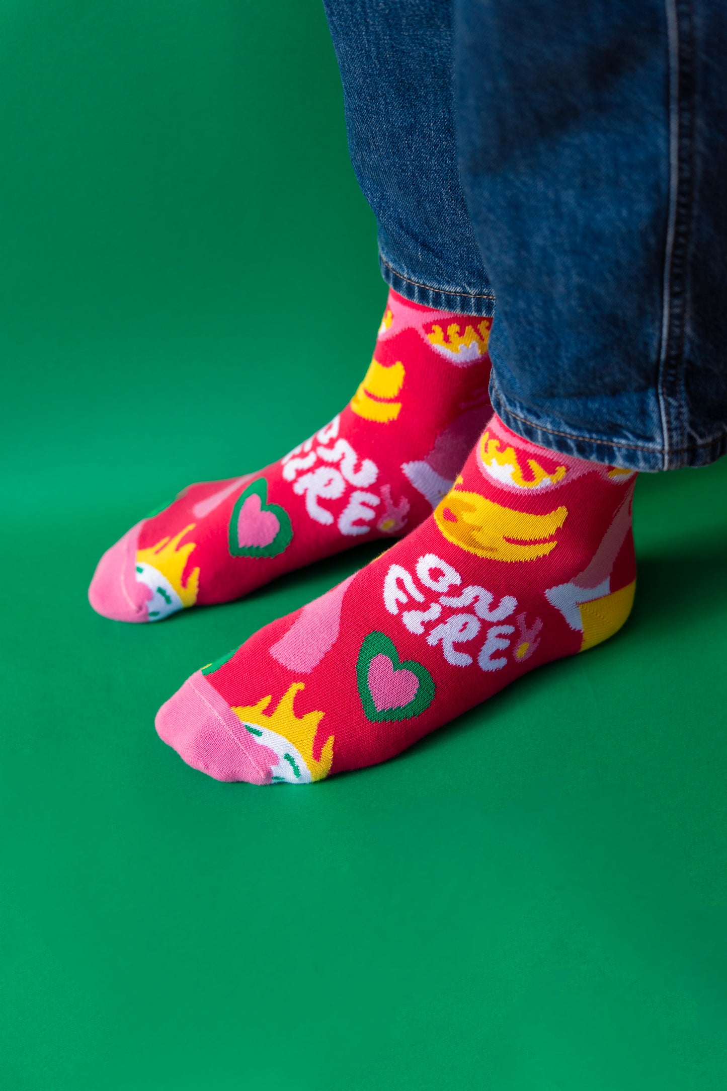 Laura Deleuze | Paire de chaussettes "On Fire" Fuchsia